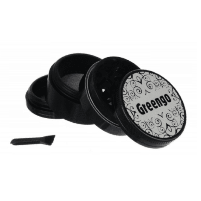 Greengo Grinder Nero - Rendi la macinatura delle tue erbe facile e stilosa con il grinder nero di Greengo. Uno strumento essenziale per i fumatori.